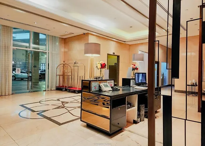Venice View Balcony At Mckinley Hill Apartment Manila