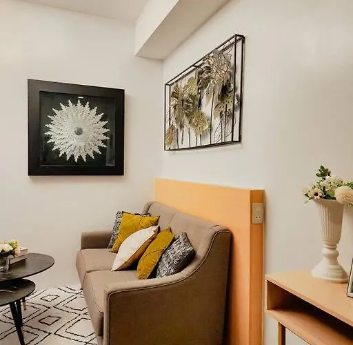 Apartment Venice View Balcony At Mckinley Hill *